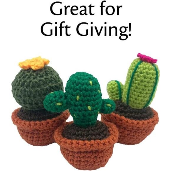 Crochet kit for Beginners to Intermediate | Cactus DIY Crochet Amigurumi - Picture 5 of 7